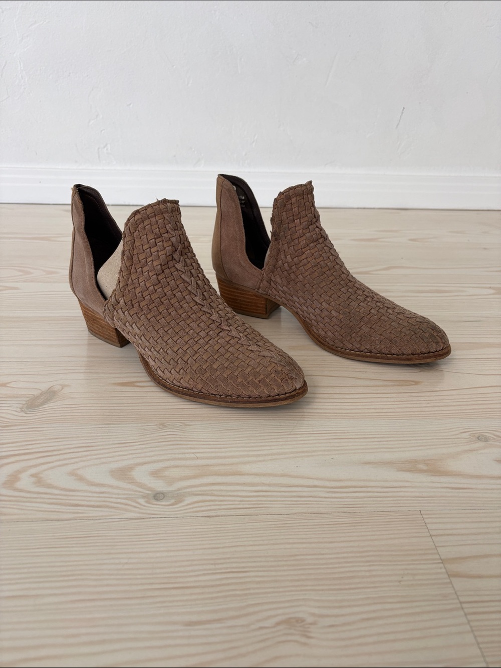Beautiful leather booties